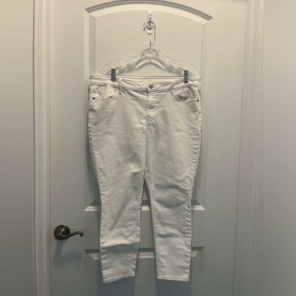 Old Navy Super Skinny Ankle Stretch White Jeans Size 14 Short Women’s 👖